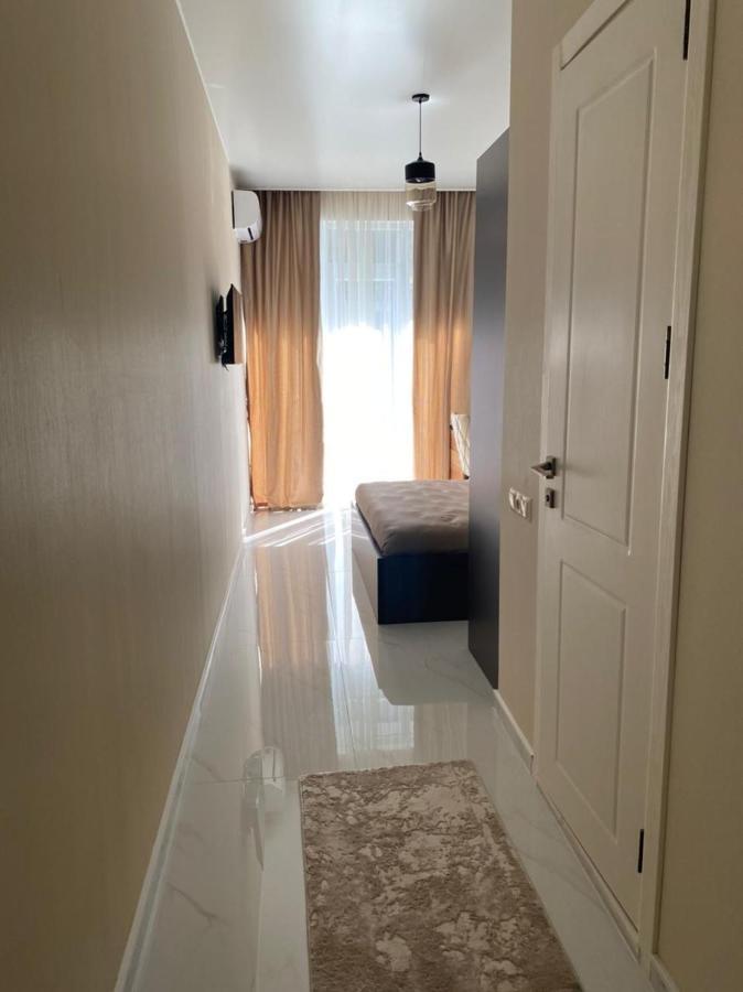 Horizons Hotel Rooms Batumi Exteriör bild